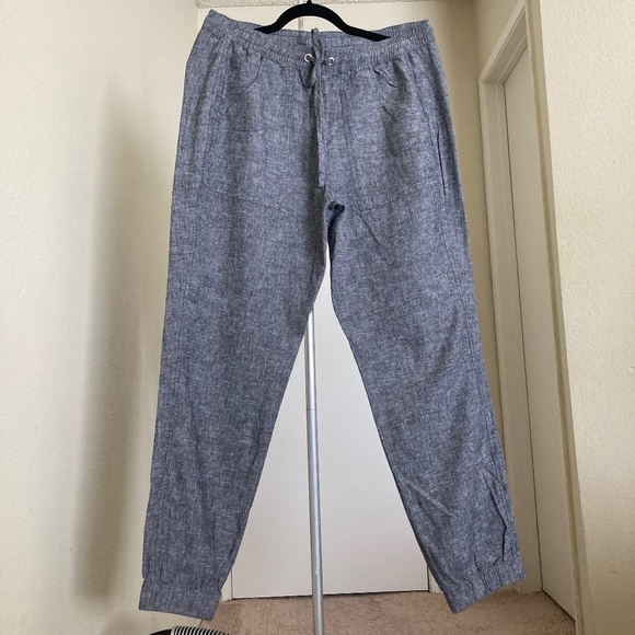 Calvin Klein NWOT Pants / Joggers / Size 10 - Picture 2 of 7